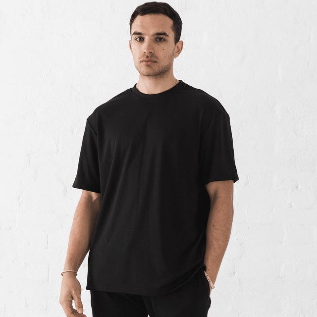 Fresh Feel Oversized T-shirt: Technical T-shirt Black Front