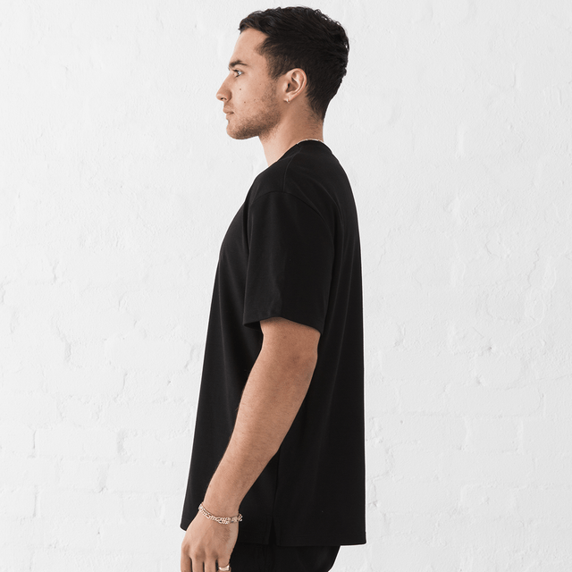 Fresh Feel Oversized T-shirt: Technical T-shirt Black Side
