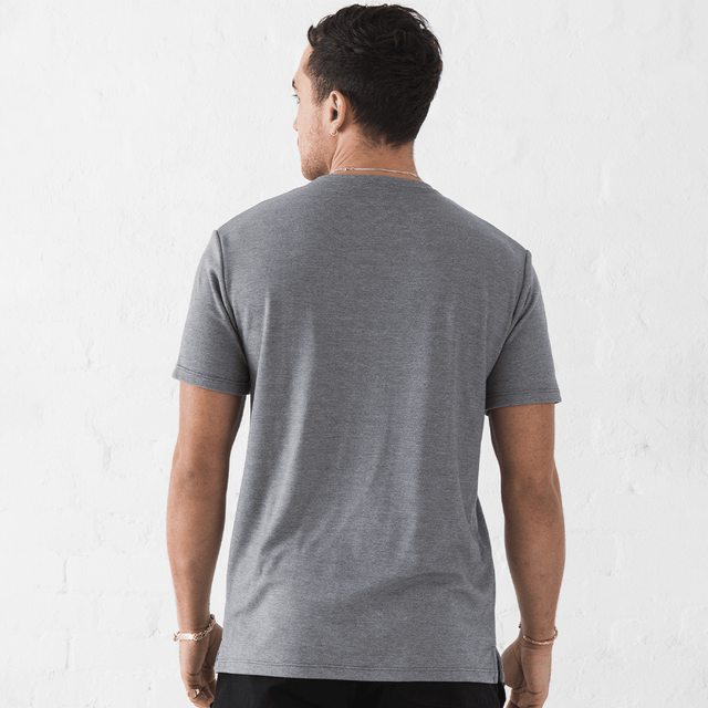 Fresh Feel Slim T-shirt: Technical T-shirt Grey Back