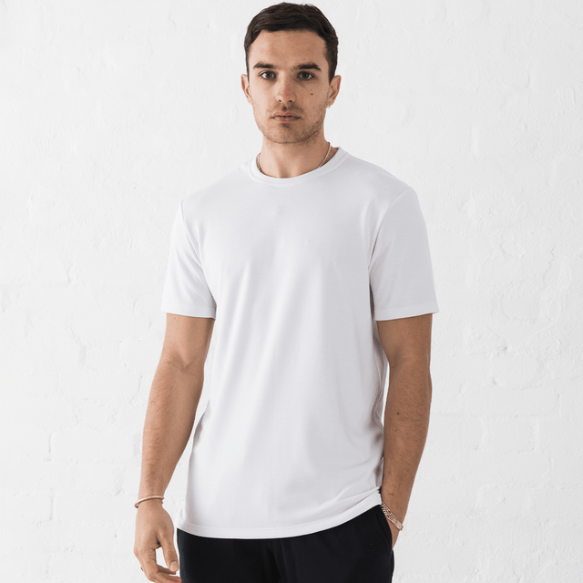 Fresh Feel Slim T-shirt: Technical T-shirt White Front